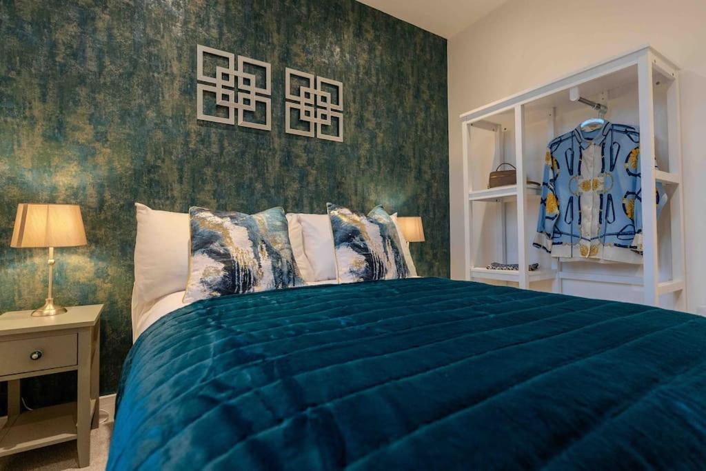 Luxury Living Away From Home Redhill  Buitenkant foto