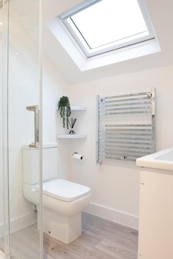 Luxury Living Away From Home Redhill  Buitenkant foto