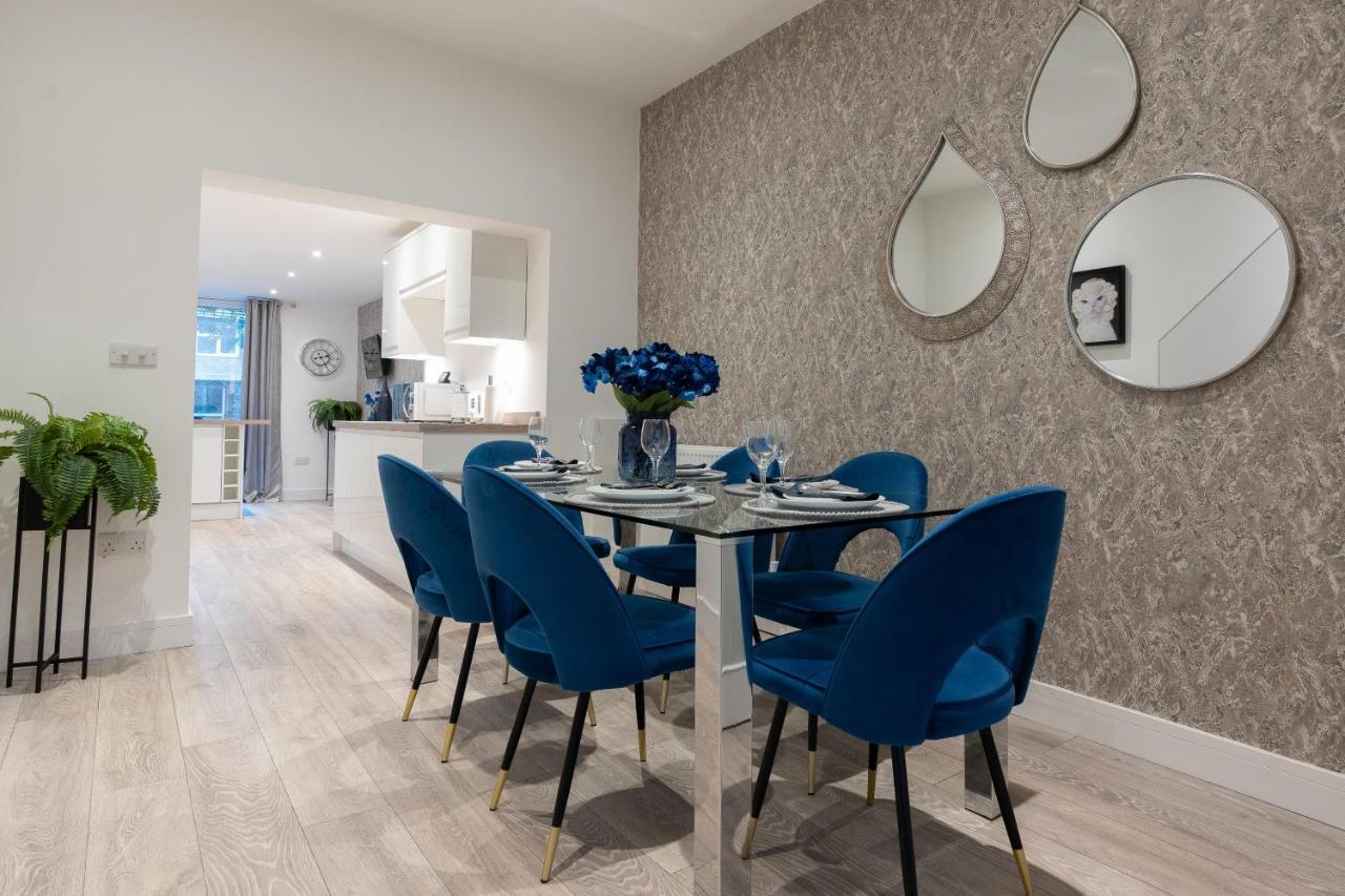 Luxury Living Away From Home Redhill  Buitenkant foto